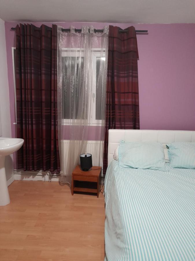 Chambre Privee Dans Une Maison Individuelle 龙尚 外观 照片